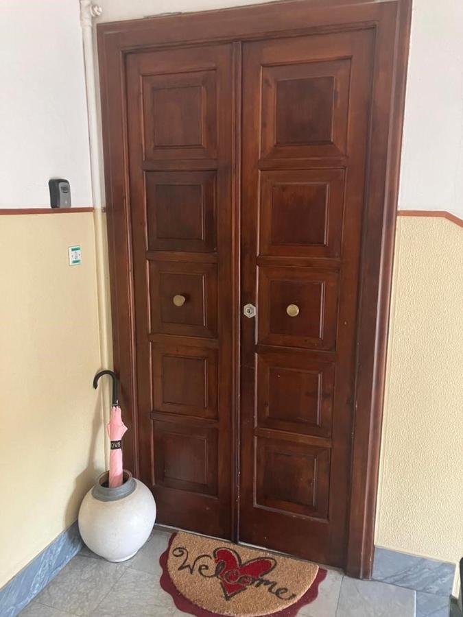 Appartamento Incantevole A Parma Exterior foto